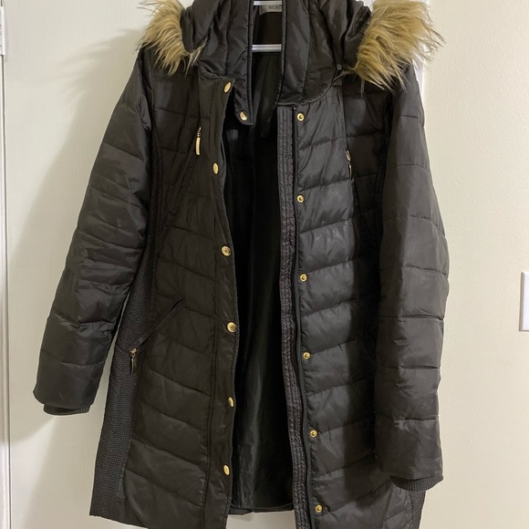 Ricki’s Jacket - Picture 1 of 2